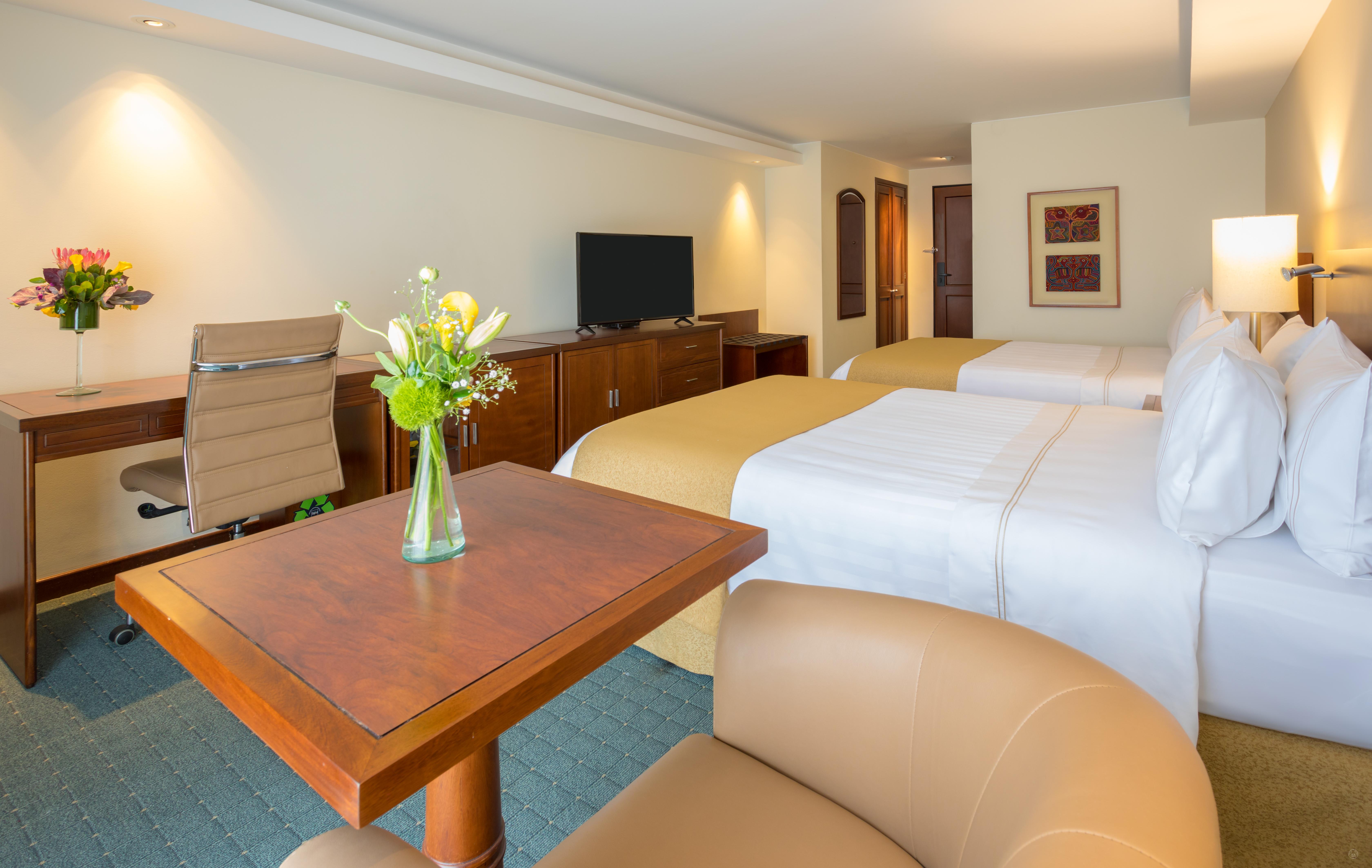 Ghl Hotel Capital Богота Экстерьер фото A room at the Hilton San Francisco Airport