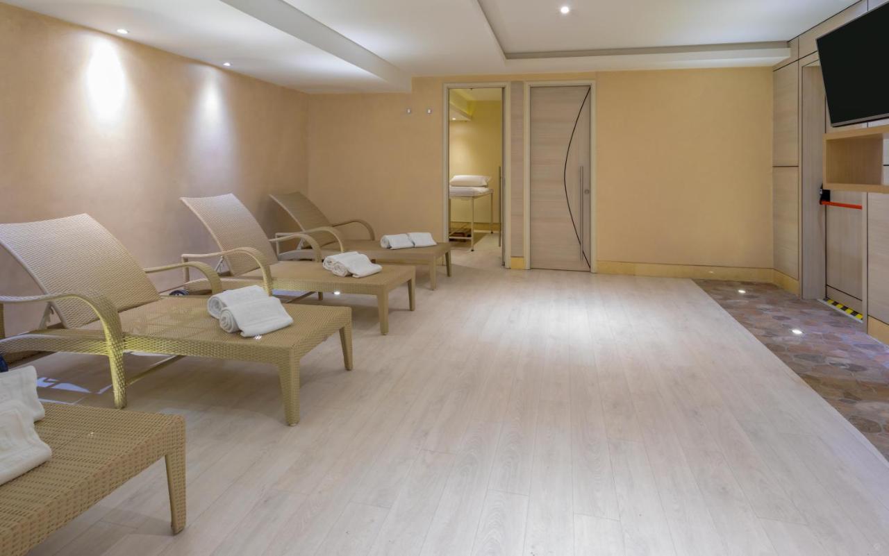 Ghl Hotel Capital Богота Экстерьер фото Spa at the hotel